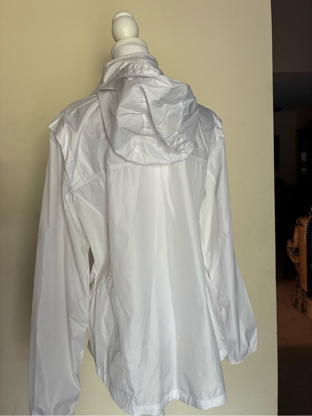 Danskin Now Arctic White FullZip Lightweight Hooded Windbreaker Jkt Sz L/12-14 - Picture 3 of 6